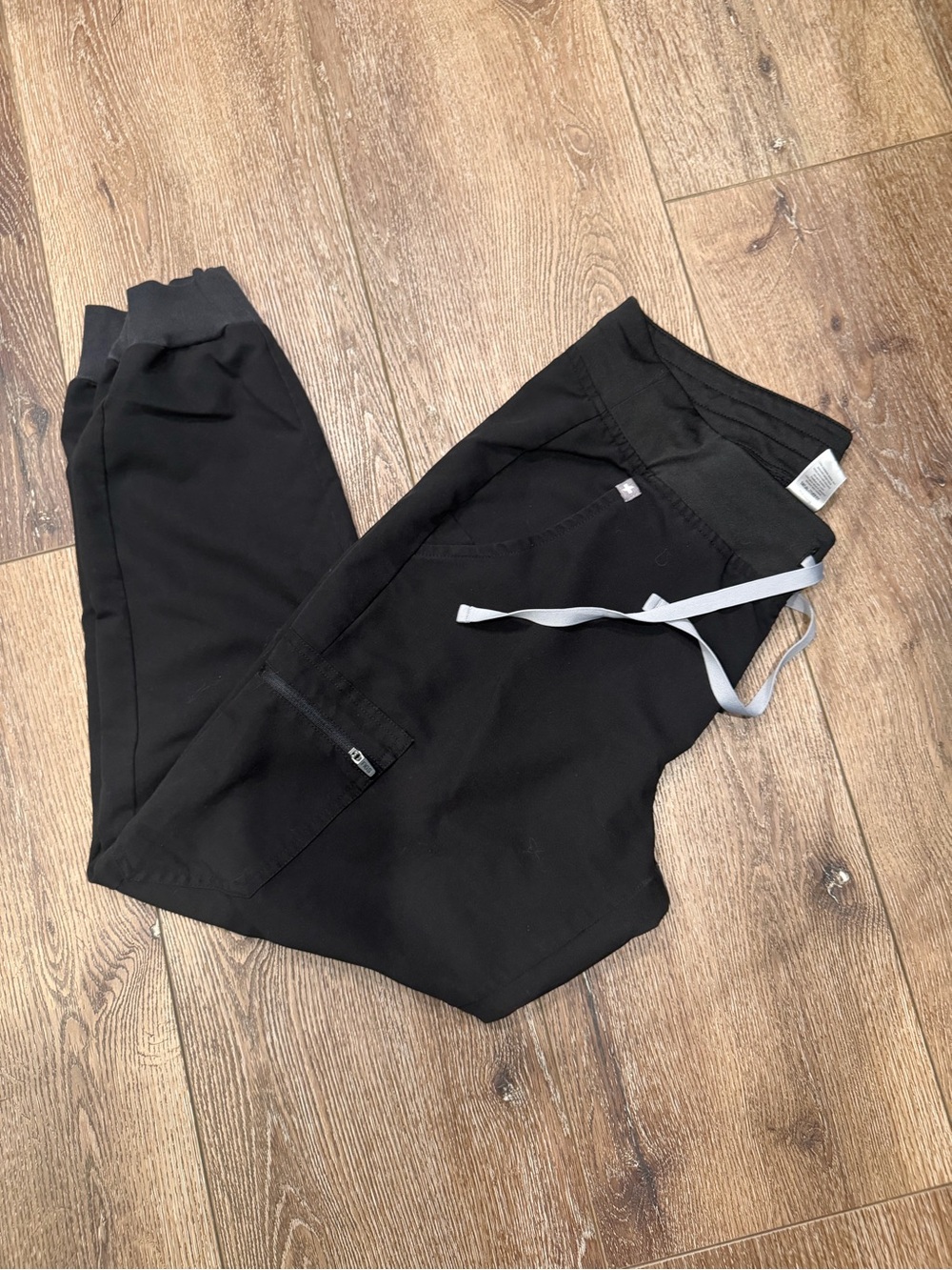 Figs Women's Black Drawstring Jogger Pants